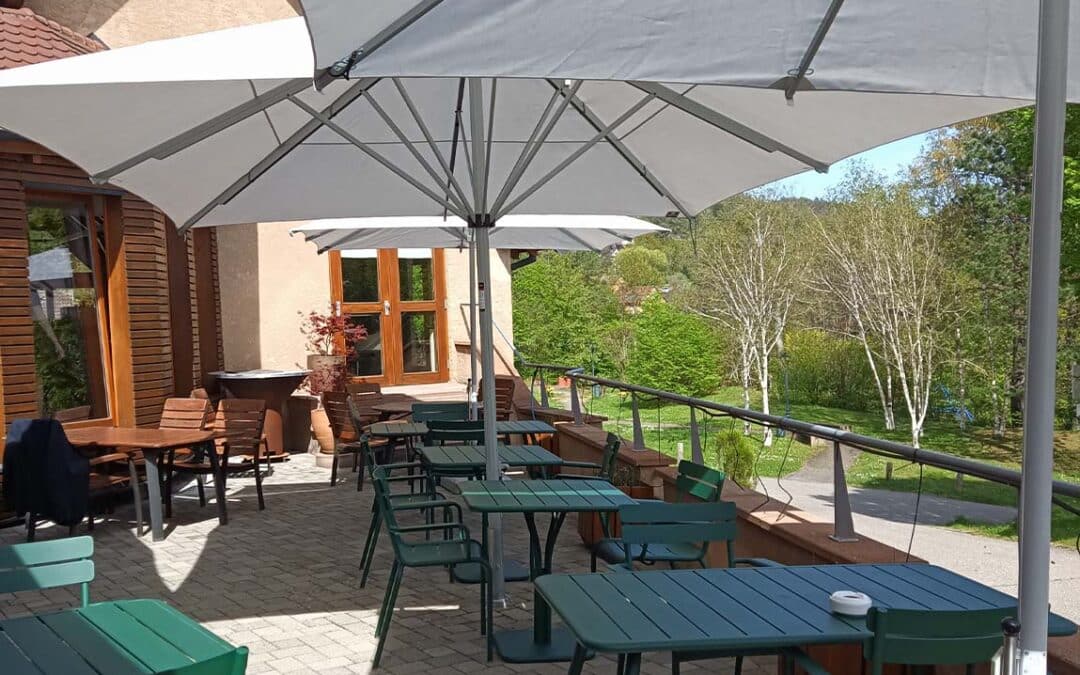 Offre : Le parasol complet au prix de l’armature nue